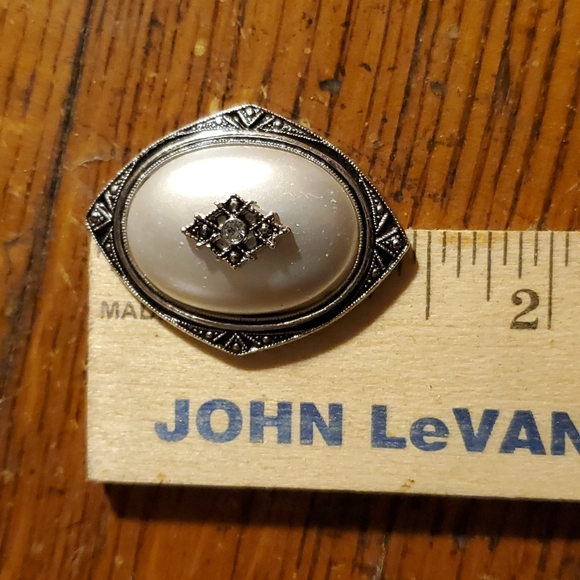 RARE Vintage Avon pin/pendant - Picture 4 of 5